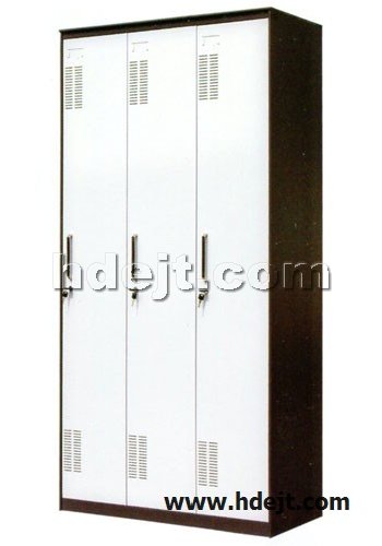 點(diǎn)擊查看商品:三門(mén)更衣柜